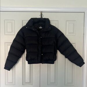 ALO Yoga Charcoal Puffer Jacket
